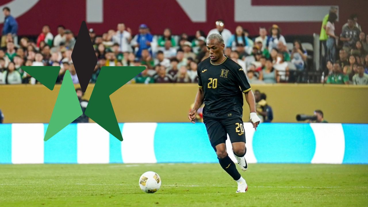 Deiby Flores es presentado oficialmente por su nuevo equipo