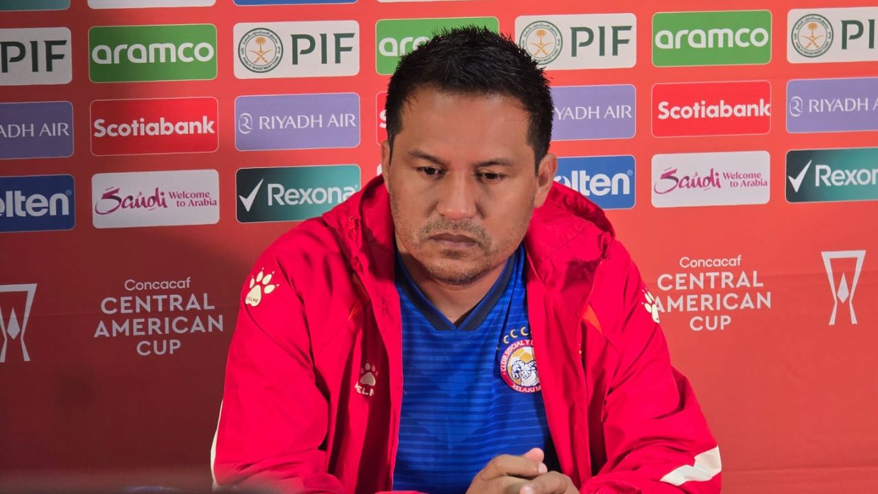 Técnico de Xelajú expone puntos débiles de Olimpia previo a su duelo por Copa Centroamericana