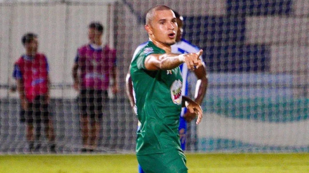 Erick Puerto se pronuncia sobre supuestas ofertas de clubes grandes