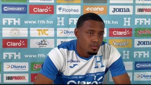 Luis Santamaría habla sobre su rivalidad con Andy Najar en la selección
