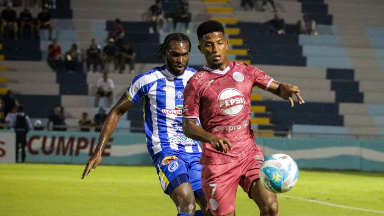 Motagua vence por la mínima a Victoria y logra su primer triunfo de la era "López"