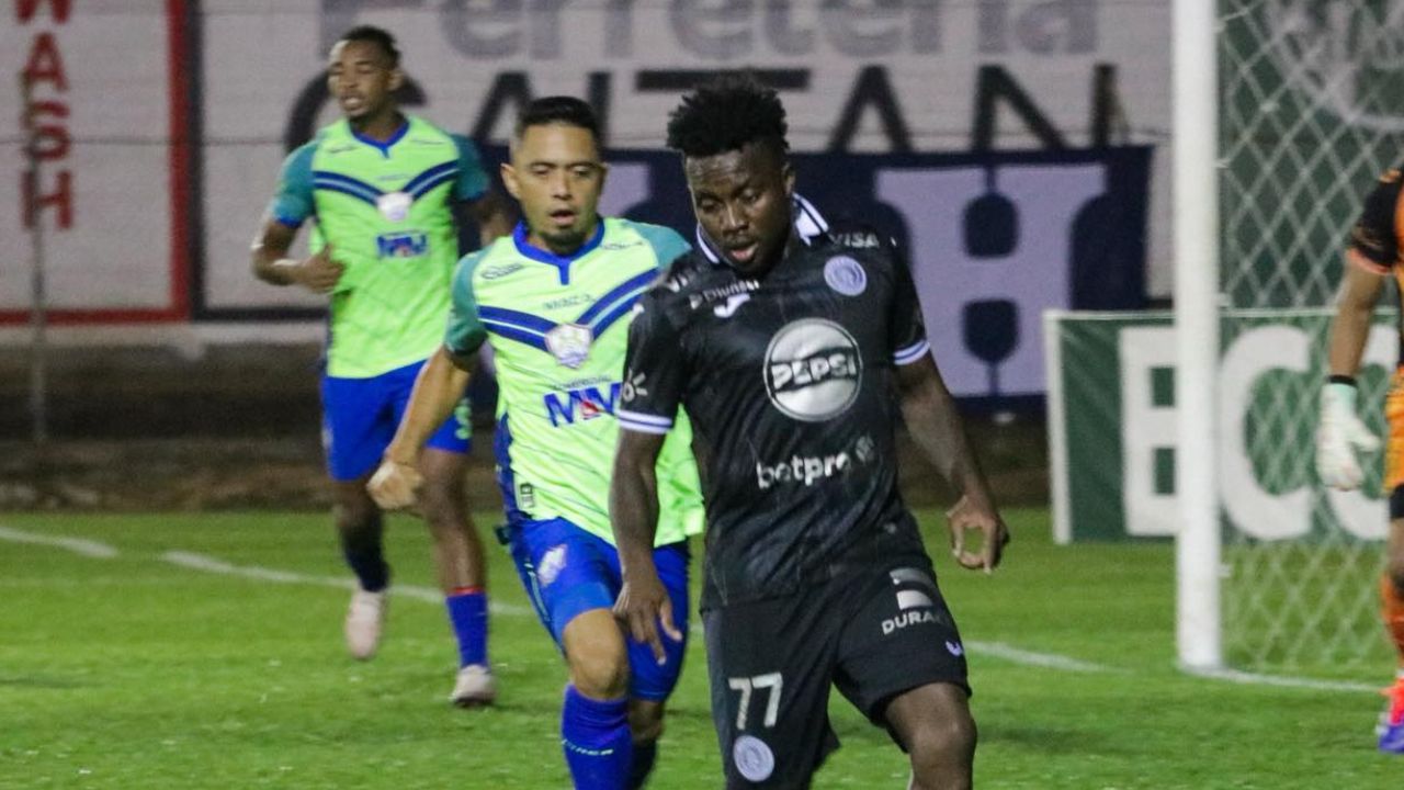 Olancho FC golea a Motagua y agudiza su crisis a nivel nacional
