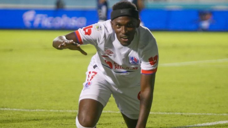 Revelado el club de Europa que fichó a Alberth Elis para la nueva temporada