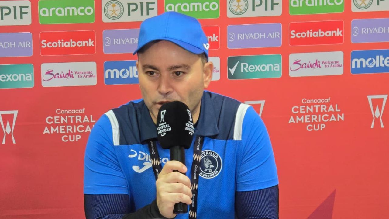 Javier López expone lo que no le gustó de Motagua en su debut ante Cartaginés
