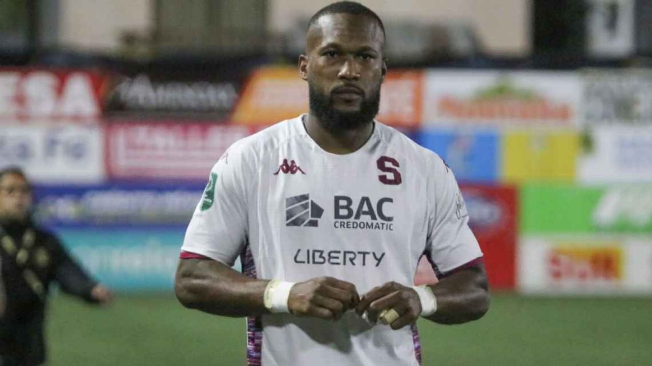 Kendall Waston emite ejemplar autocrítica tras la eliminación ante el FC Motagua