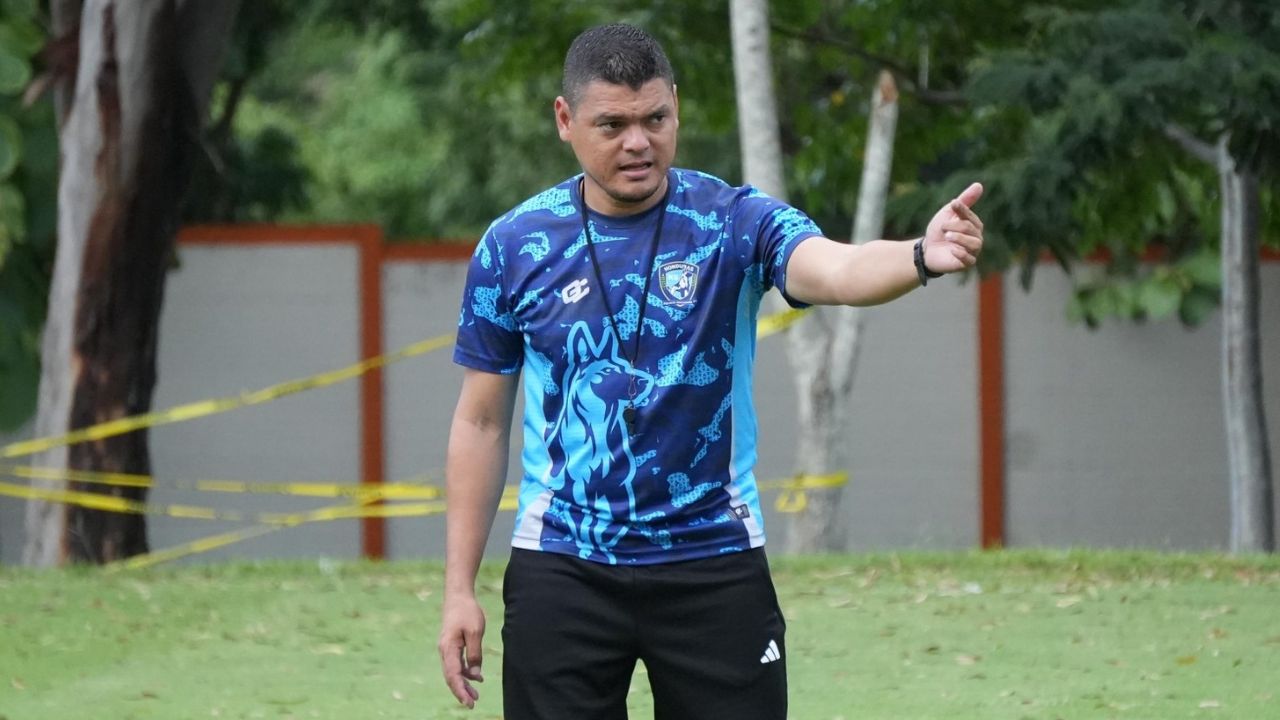 Luis Alvarado toma inesperada decisión tras el triunfo Génesis ante Victoria