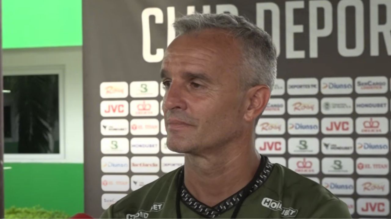 Pablo Lavallén expone las cosas raras que tiene el fútbol hondureño