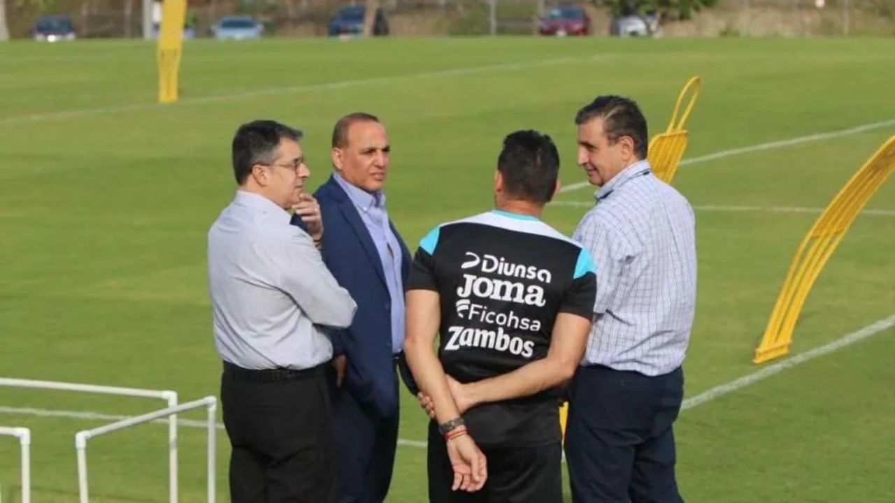 Comisión de Selecciones expone la ayuda que ocupa Honduras para clasificar al Mundial