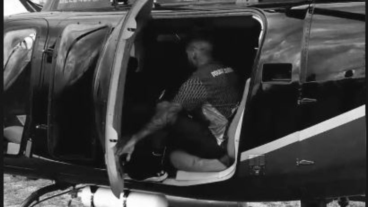 Jugador del Génesis presume llegada en helicóptero a los entrenamientos