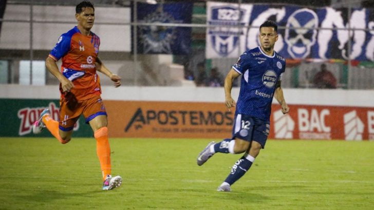 Motagua restaca un empate vs Lobos UPN en una lluvia de goles en Comayagua