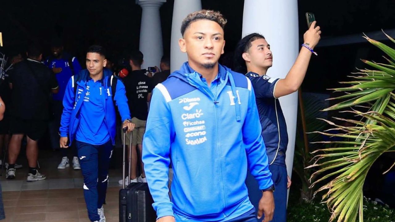 Alexy Vega reacciona tras disputar solo 30 segundos con la Selección de Honduras