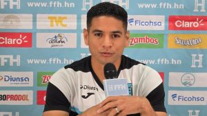 Carlos Pineda confiesa su obligación tras convertirse en legionario