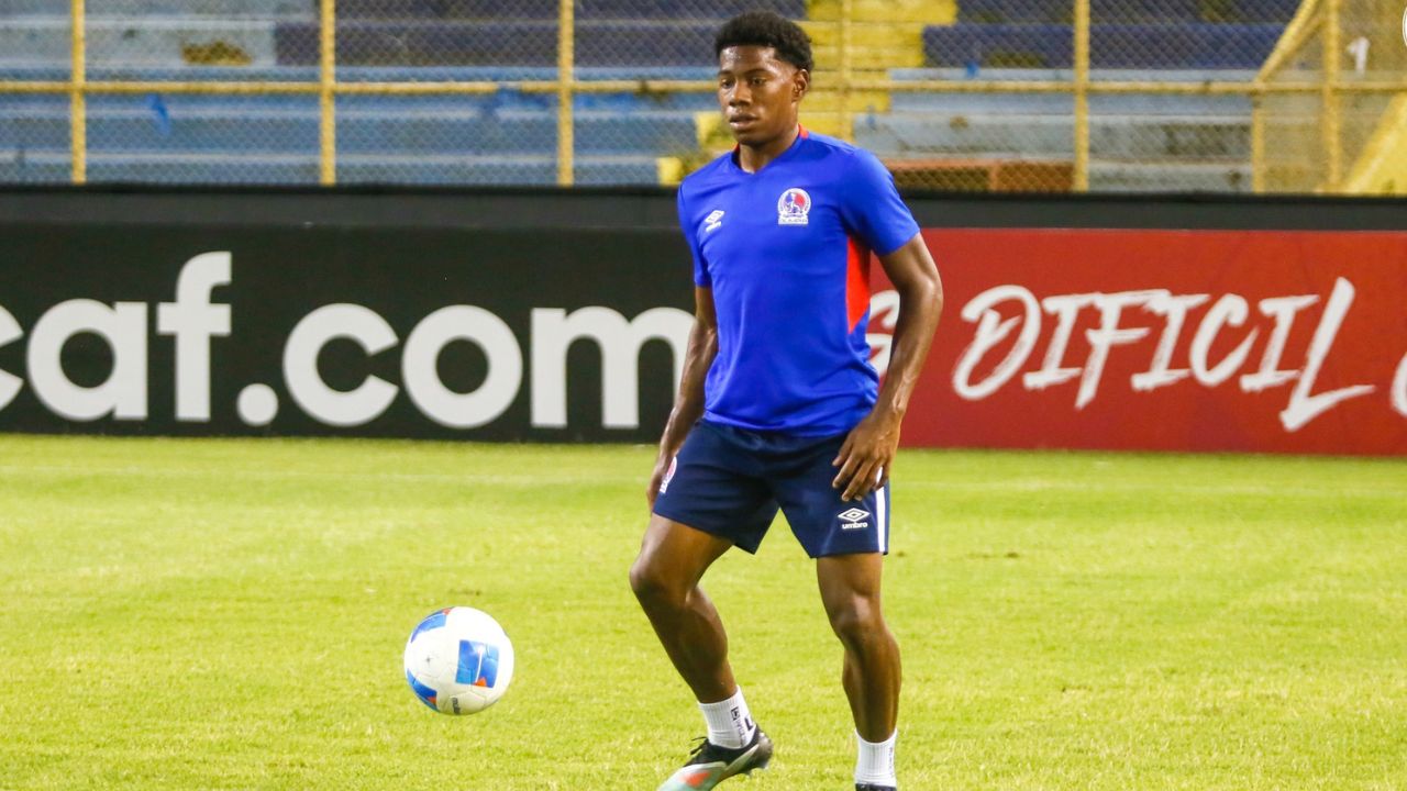 Dereck Moncada confirma su futuro con Olimpia de cara a la próxima temporada