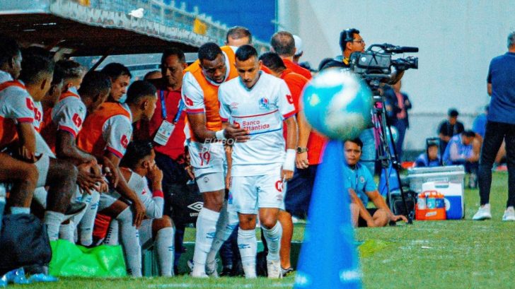 Lo último que se conoce sobre Edwin Rodríguez y su lesión