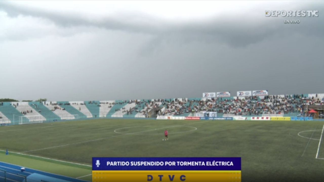Partido Génesis FC vs Platense es suspendido por tormenta eléctrica y se toma decisión
