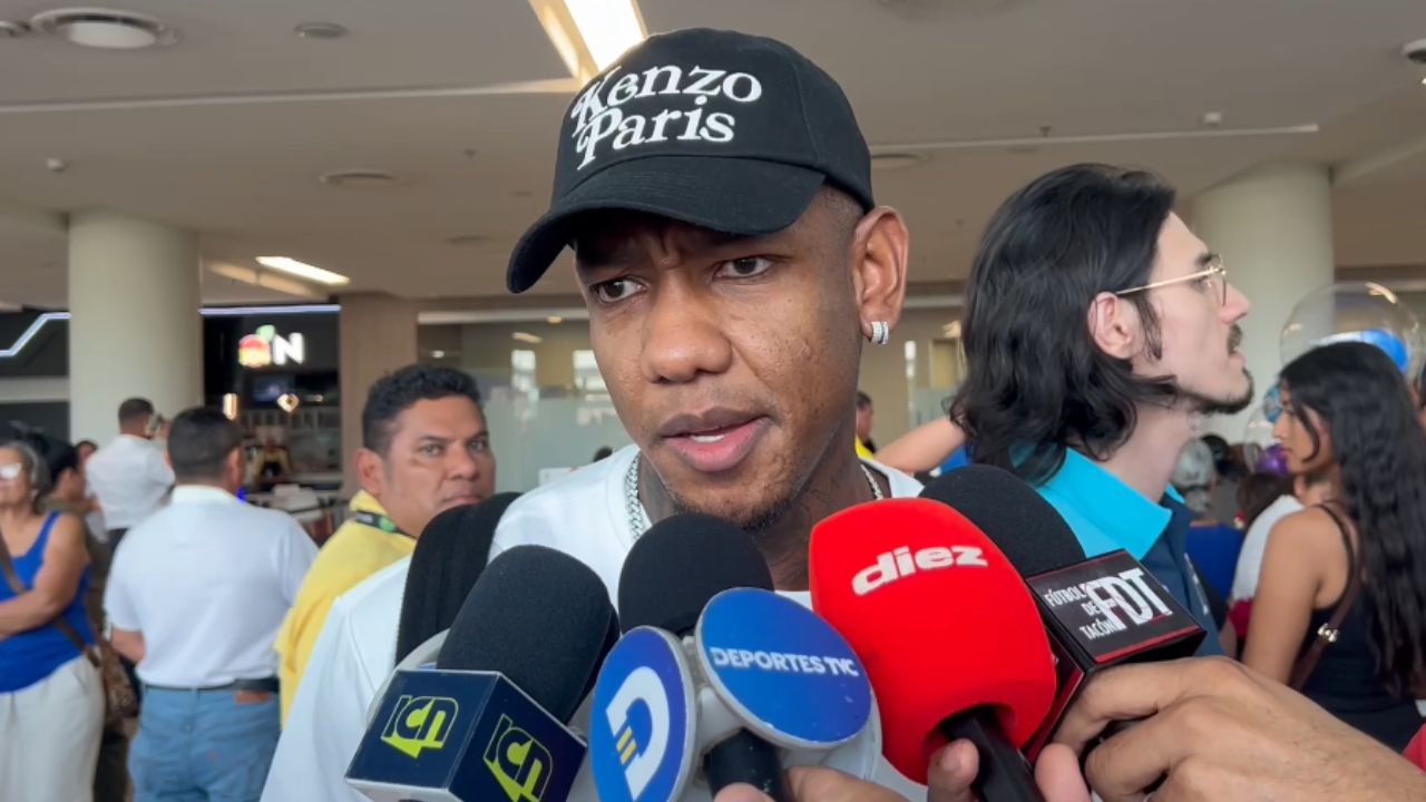 Romell Quioto detalla cómo su nuevo equipo fortalece su nivel con la Selección de Honduras