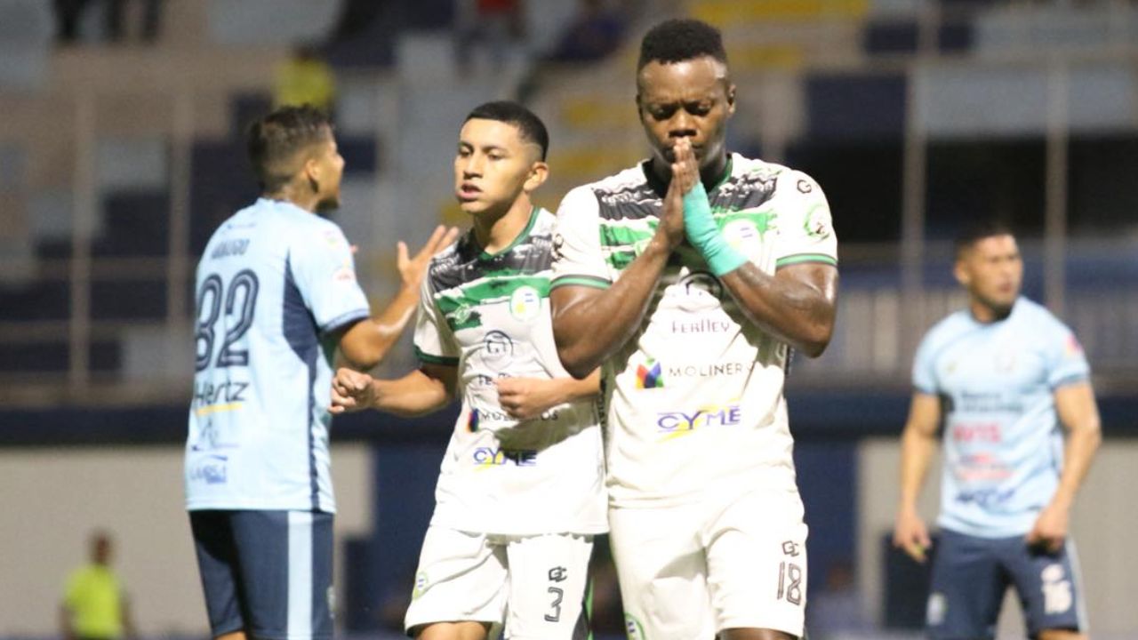 Así queda la tabla de posiciones tras la reducción de puntos al Juticalpa FC