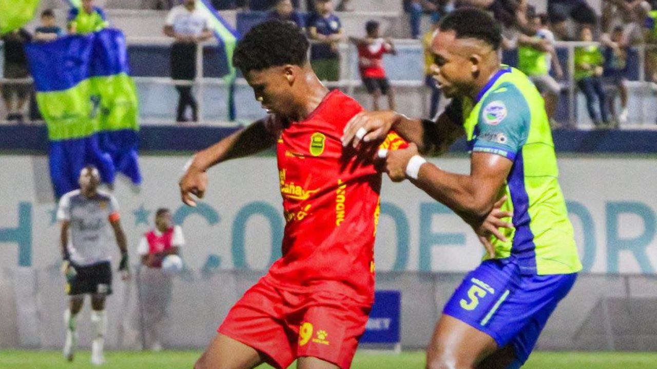 Olancho FC perdona a Real España y concede gris empate que beneficia a Olimpia