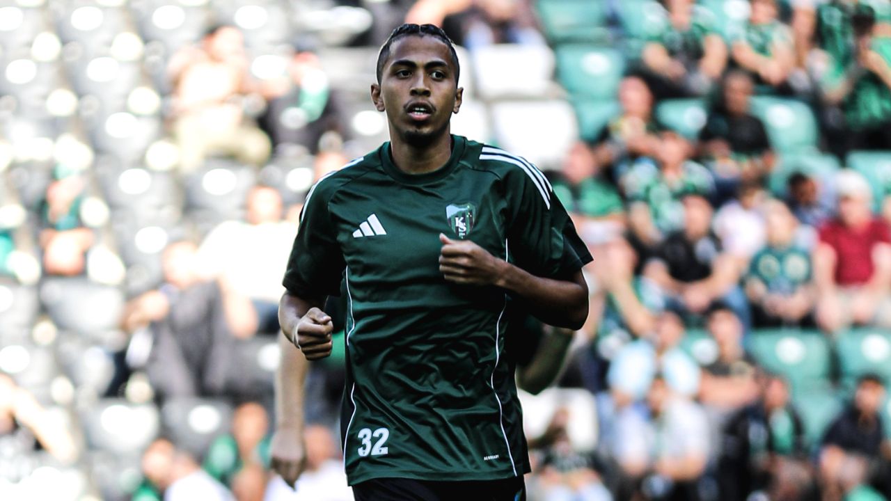 Rigoberto Rivas vuelve a ser titular en empate de Kocaelispor