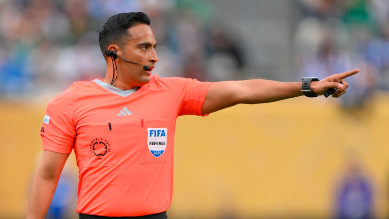 Concacaf designa a Said Martínez para duelo eliminatorio Panamá vs Guatemala