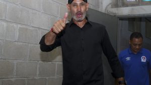 Imagen de Eduardo Espinel se refiere al posible futuro de Dereck Moncada en Olimpia