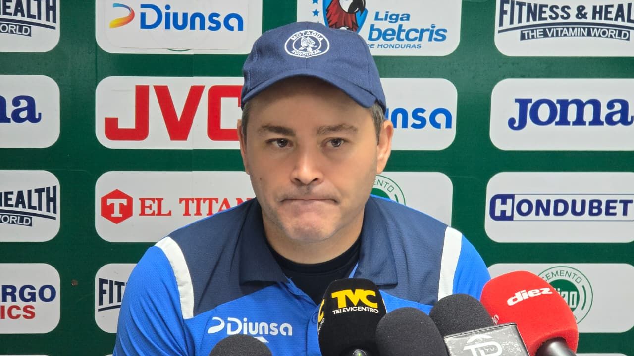 Javier López reacciona al fin de su invicto en Liga Nacional tras derrota ante Marathón