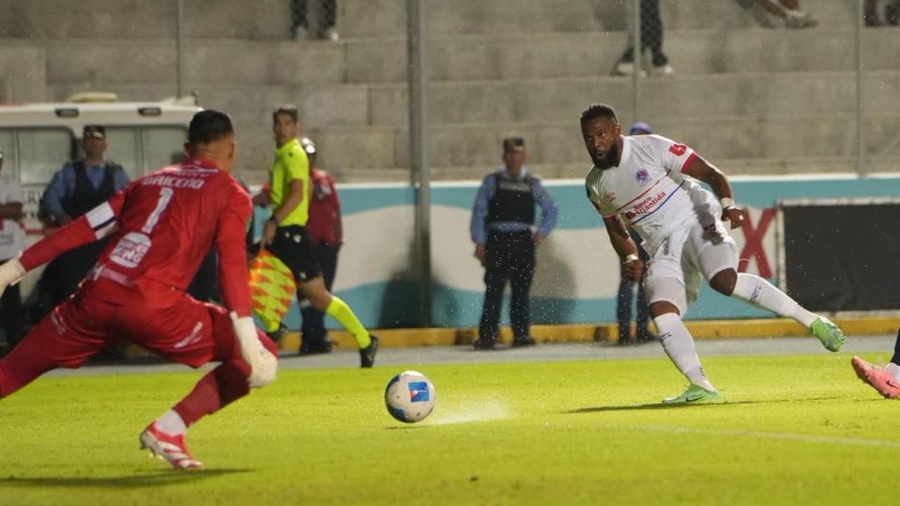 Así fue el gol de Jorge Benguché ante Cartaginés por la Copa Centroamericana