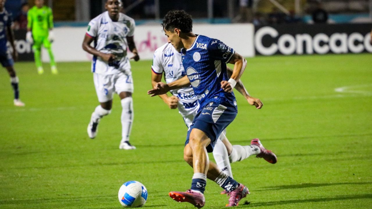 Cartaginés le pasa por encima a Motagua y lo deja fuera de Concacaf Champions Cup