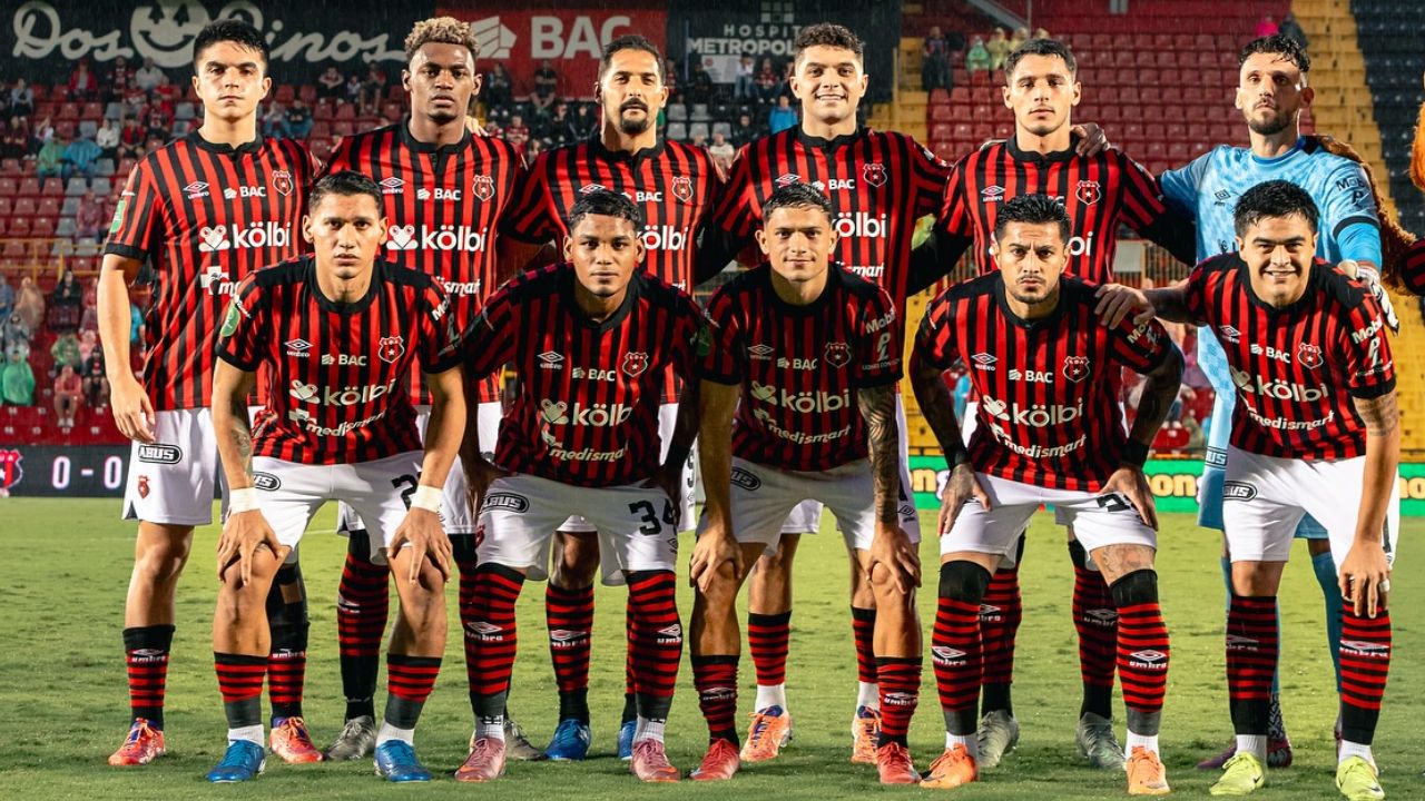Alajuelense sufre nueva baja para enfrentar a Olimpia en Tegucigalpa