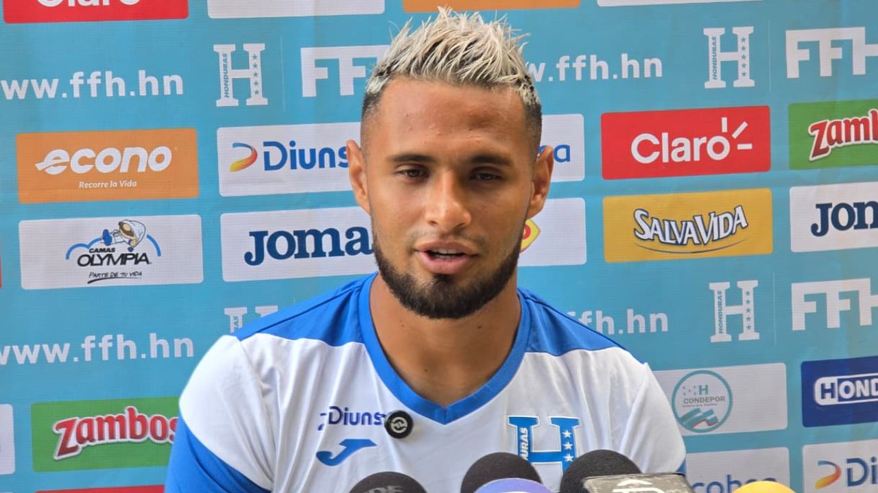 Alex López explica cómo aprovecharse de Costa Rica para el partido eliminatorio