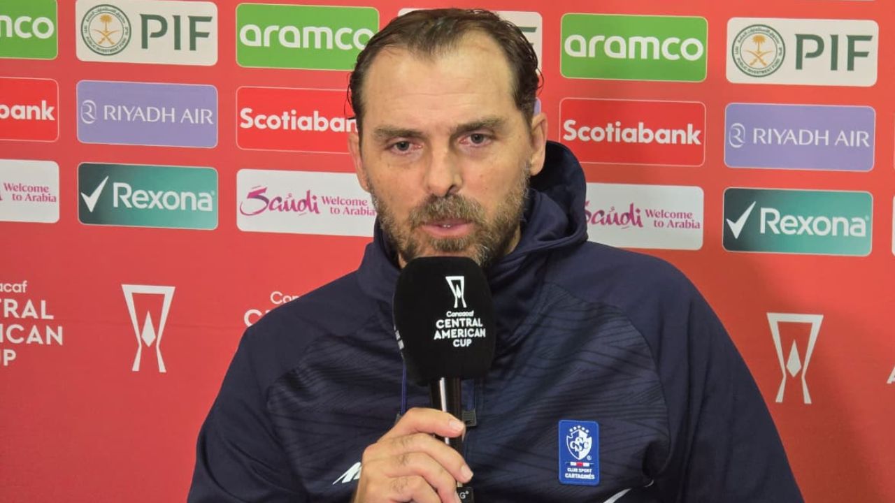 Andrés Carevic reconoce qué discutió con sus jugadores al descanso contra Motagua