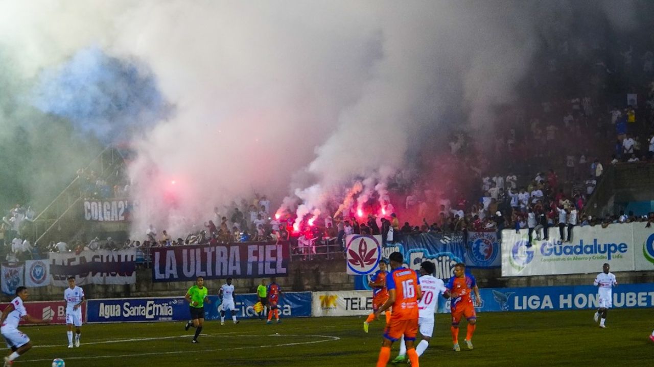 Olimpia recibe duro castigo de la Comisión de Disciplina de Liga Nacional