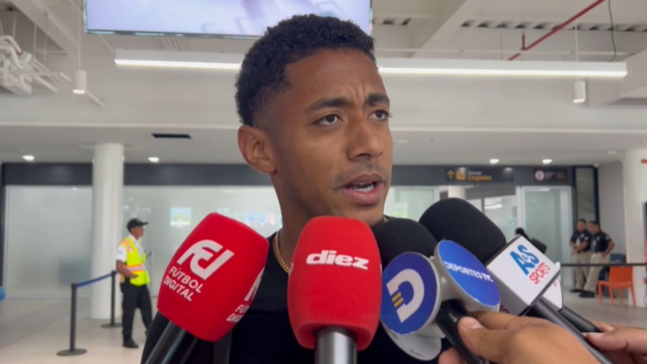 Choco Lozano revela cómo maneja las críticas y habla de la falta a Sergio Ramos