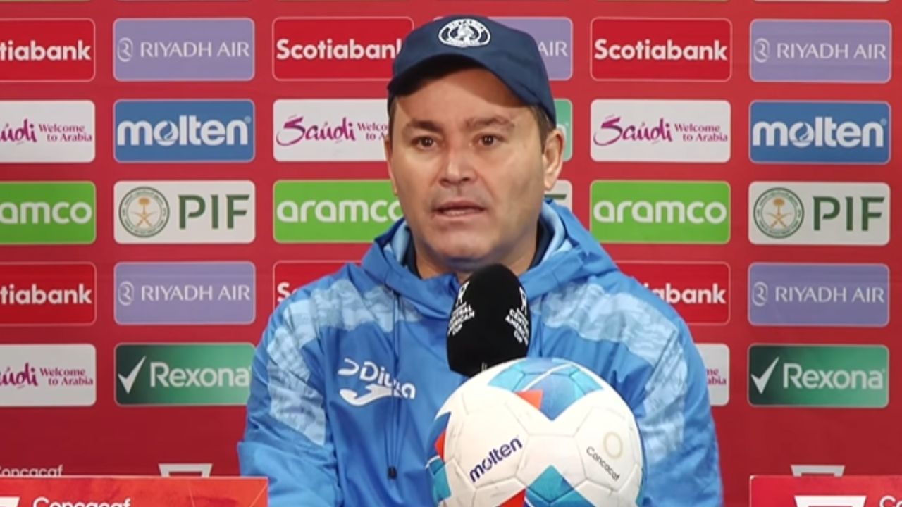 Javier López explica derrota en Cartago y responde si dirigiría en Costa Rica