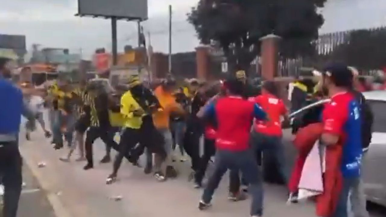 Barra de Xelajú y Real España protagonizan brutal pelea a solo horas del partido