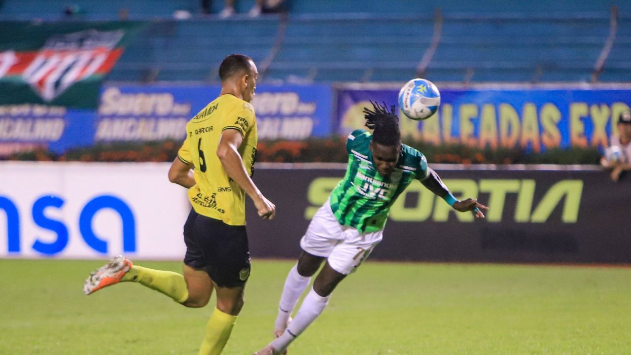 Rubilio Castillo le responde a quienes lo critican por no meter goles en Marathón