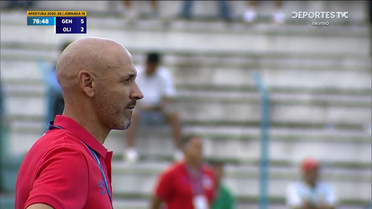 Eduardo Espinel renuncia como entrenador del Olimpia tras derrota ante Génesis