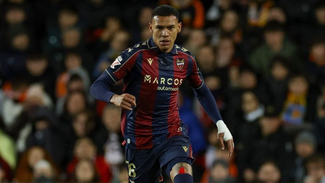 Kervin Arriaga sufre nueva derrota con el Levante en LaLiga de España