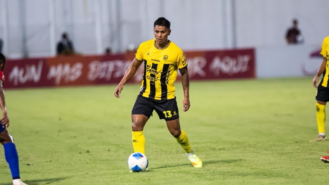 Real España anuncia salida Brayan Moya y otro jugador antes de la recta final del Apertura 2025