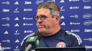 Miguel Herrera defiende su proceso en Costa Rica y lanza advertencia a Honduras