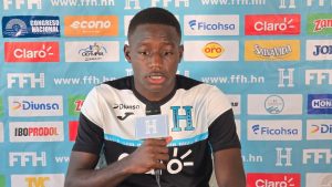 Raúl García confiesa cómo se siente por no jugar pese a sus convocatorias