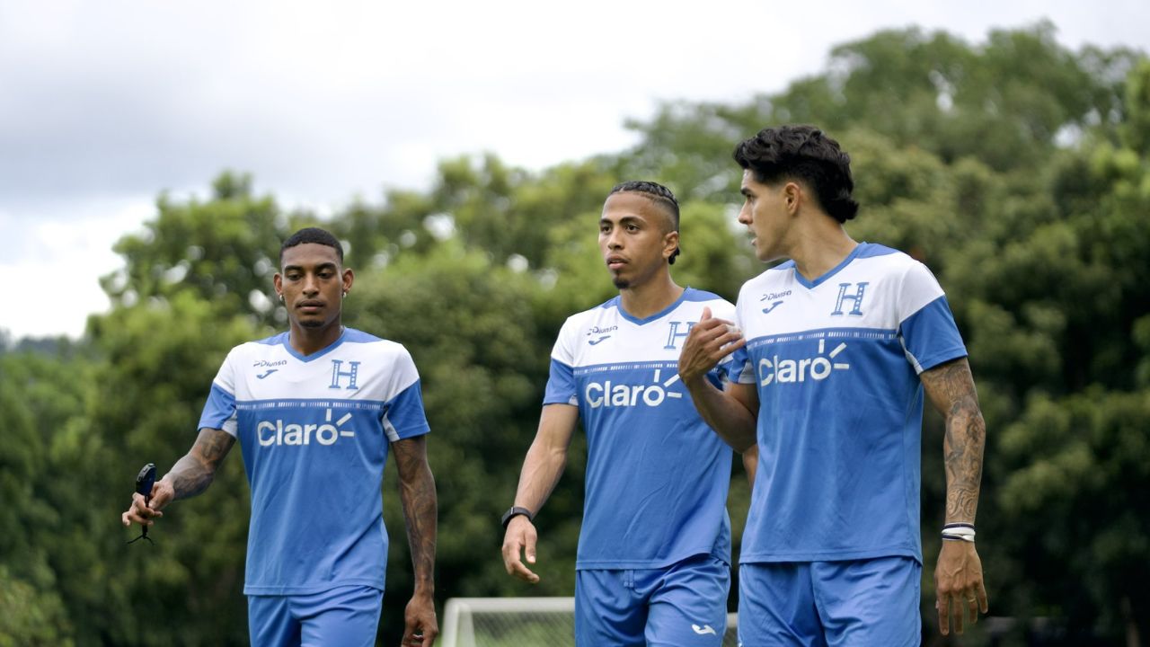 Rigo Rivas podría sumarse a Honduras pese a no estar en la convocado