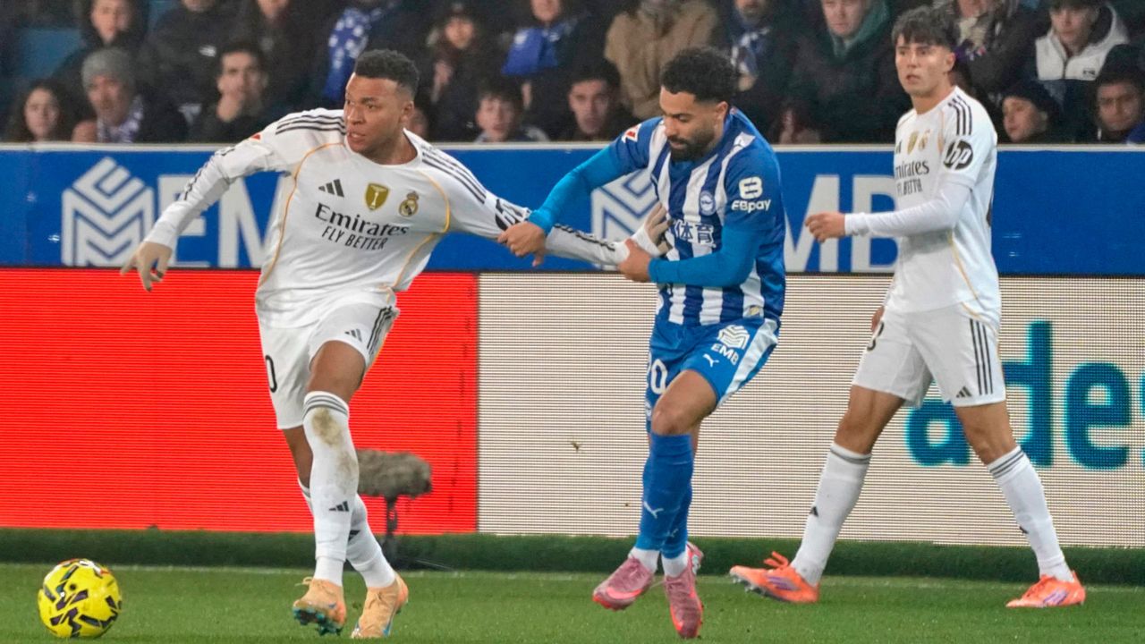 Real Madrid recupera su confianza al ganarle al Alavés en LaLiga
