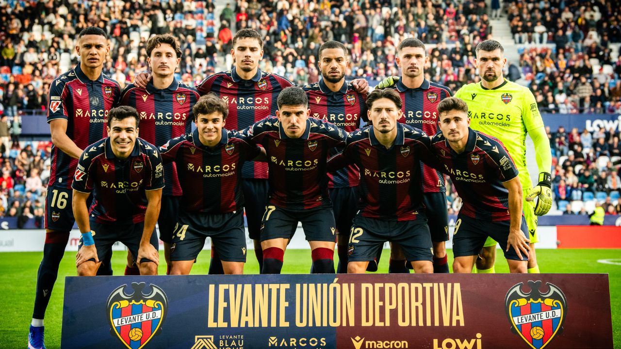 Kervin Arriaga mira la luz con el Levante de España en LaLiga