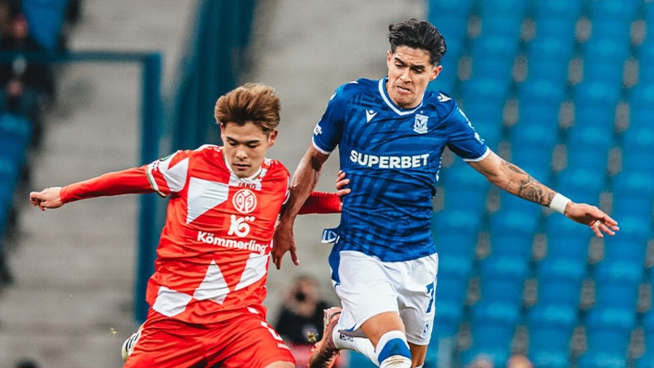 Luis Palma y Lech Poznan rescatan empate ante Mainz en Conference League