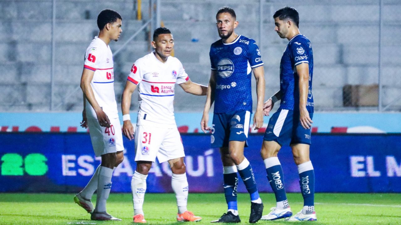 Motagua a punto de recibir a jugador del Olimpia que Espinel dio de baja