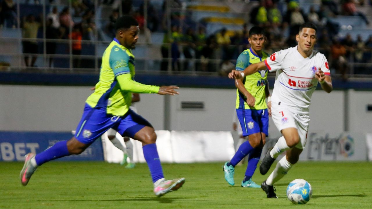 Olimpia rescata el empate ante Olancho FC y se mantiene en lucha por liderato