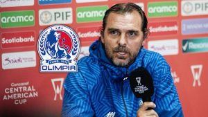 Imagen de Andrés Carevic aclara su futuro ante rumores de llegar al fútbol hondureño