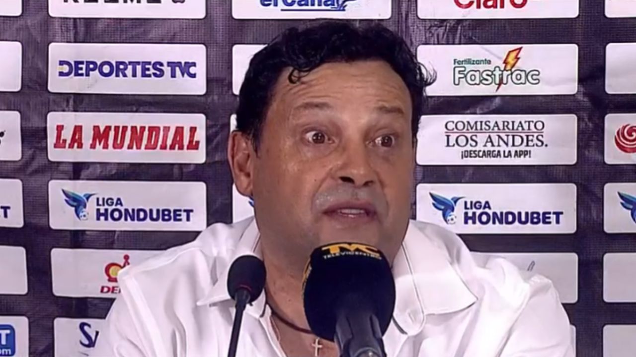 Jeaustin Campos lanza dardo a sus críticos y pide fichajes para Real España