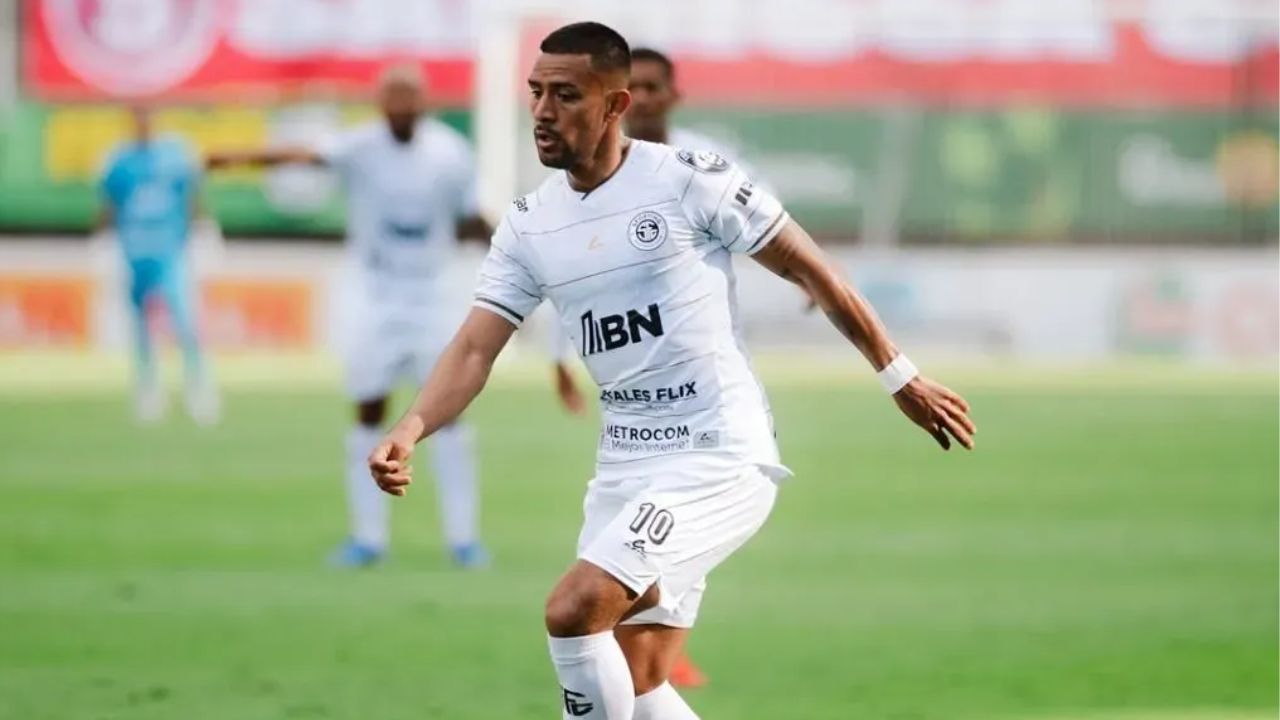 José Alejandro Reyes se olvida de Sporting San José y tendrá nuevo club para el Clausura 2026